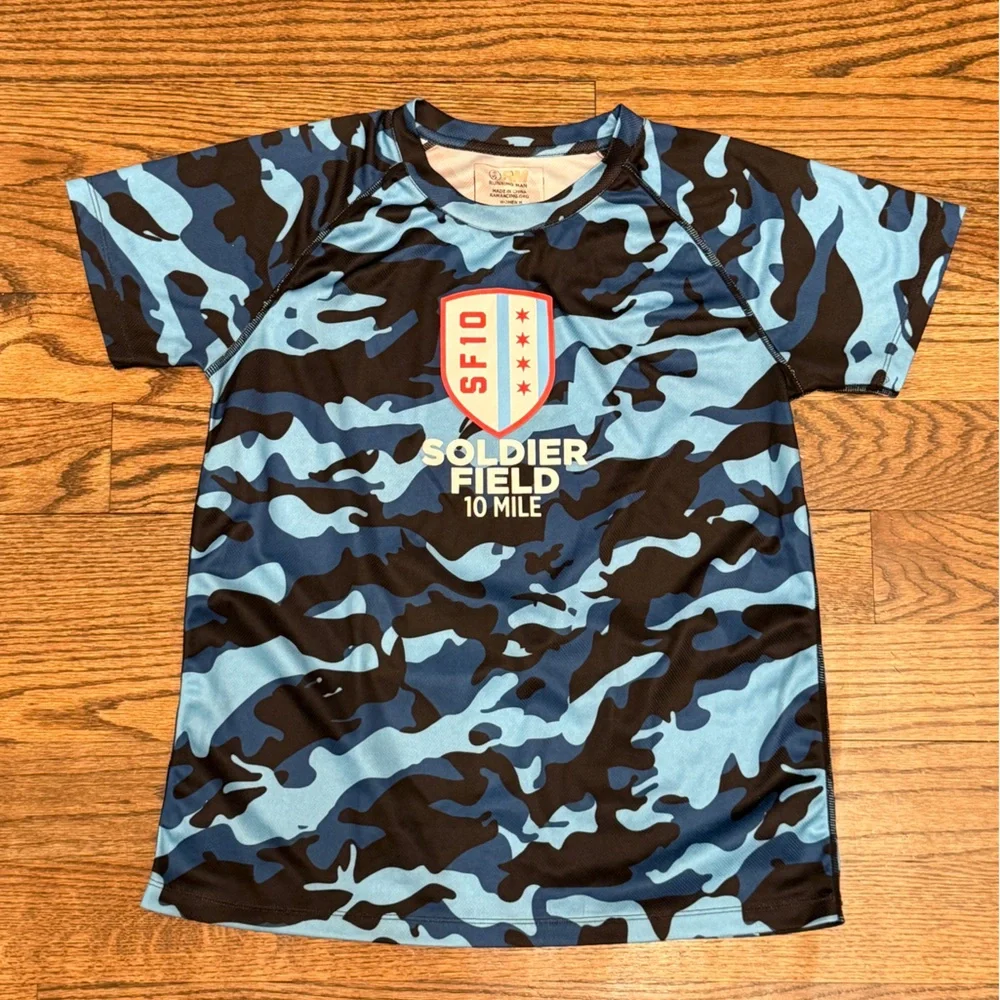 Blue Camo Chicago Flag Soldier Field Performance T-Shirt – Women’s Medium
